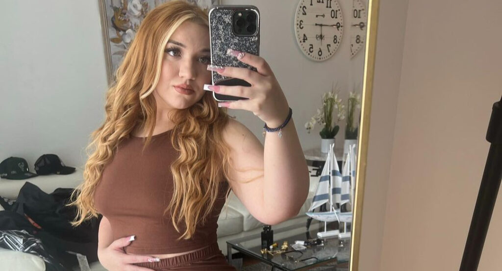 Mrskattycakes Biography – US Plus-Size Model & Instagram Star