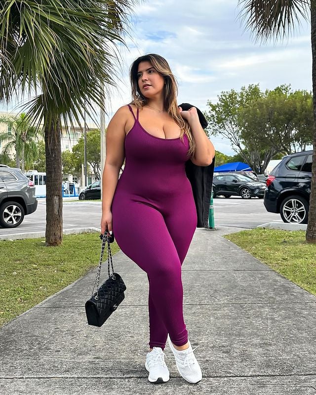 Claurojass Biography – Cuban Plus-Size Model & Social Media Star