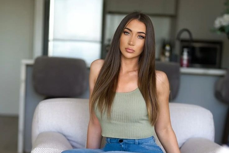 Stephjc Biography: Age, Height, Measurements & Fitness Modeling Career