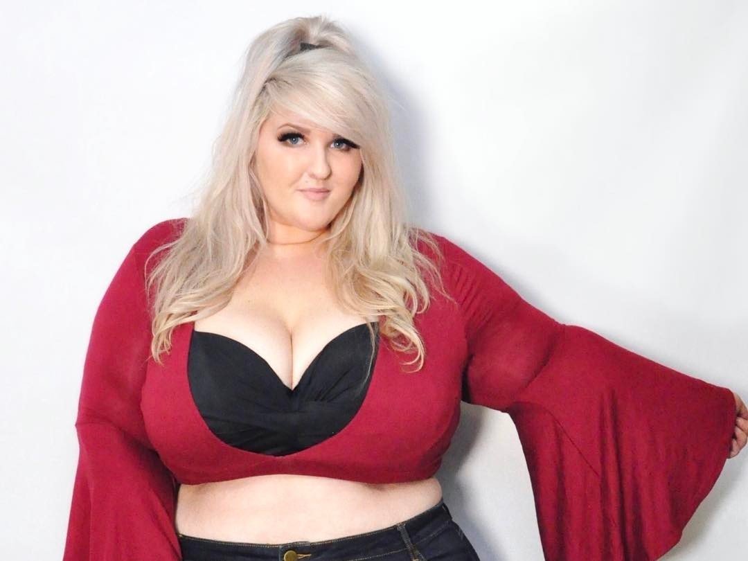 Lacey Carroll Biography